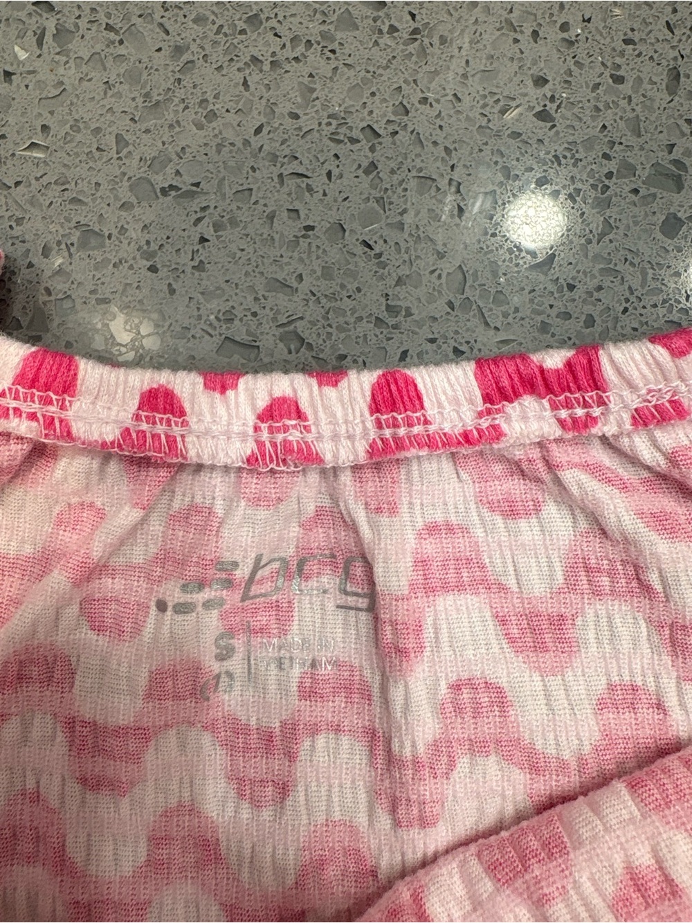 bcg Pink & White Wave-Print Puff Sleeve Blouse - Picture 3 of 3
